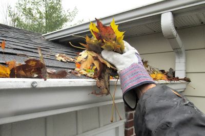 Cleaning Gutter Downspouts