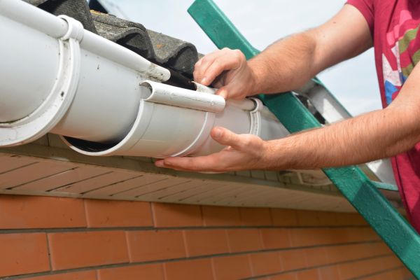Cost of Large Gutter Repair in Birmingham