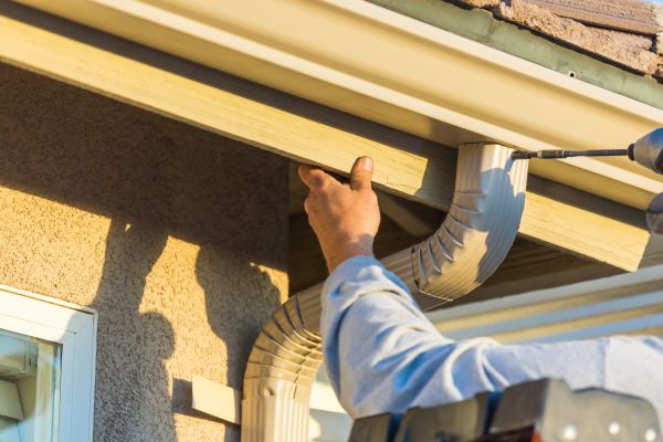 Cost of Aluminum Rain Gutter Service in Birmingham
